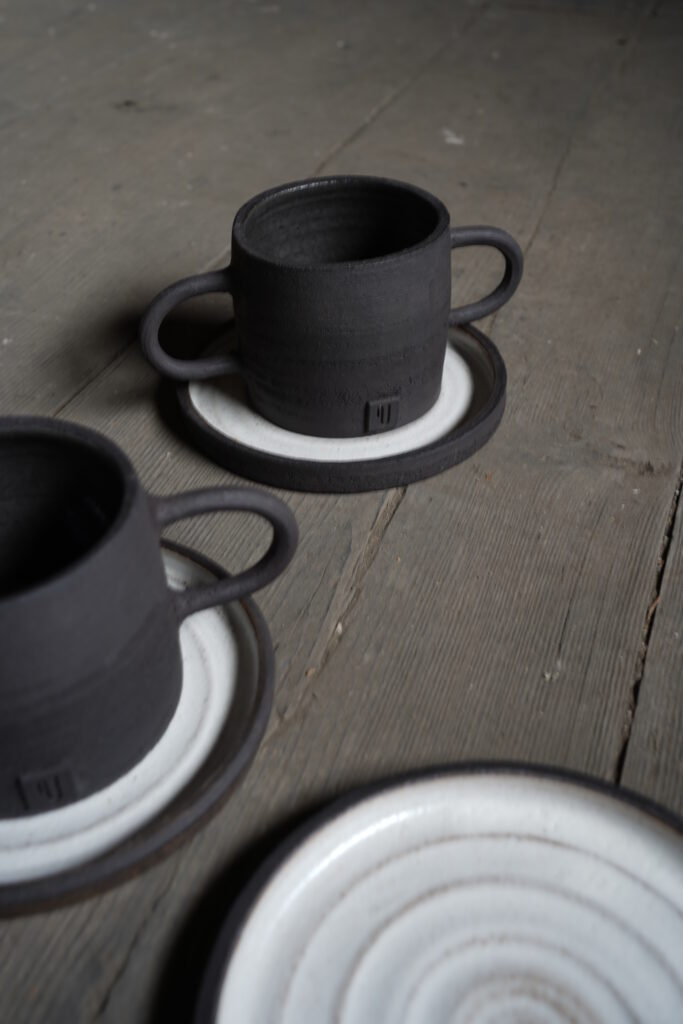 Black Moon eared cup - 2020