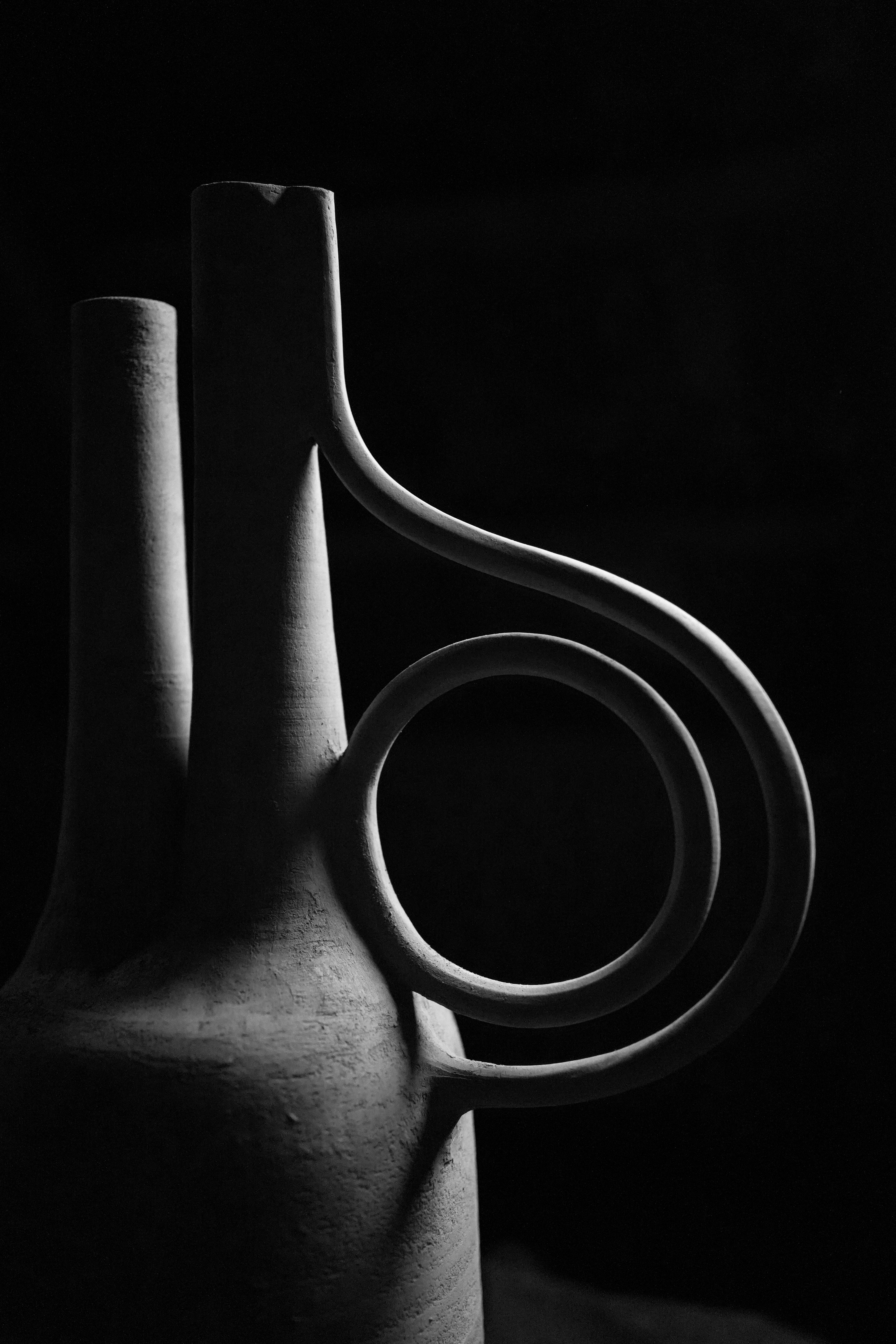 Orbit black vase - L