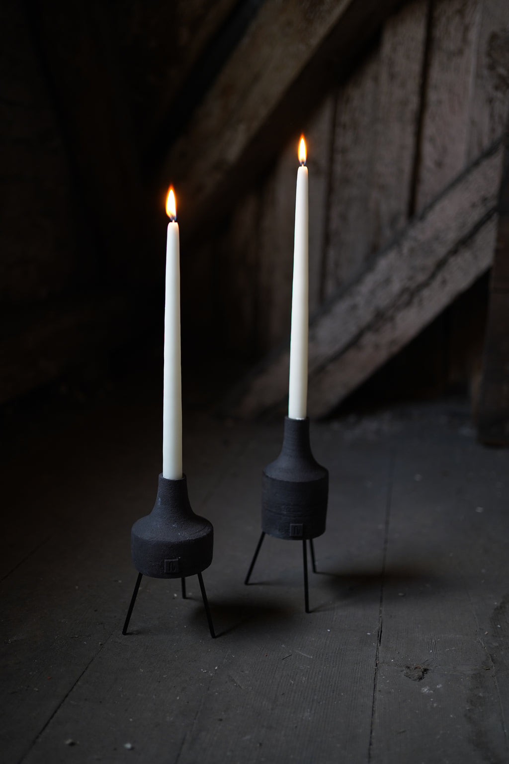Black Moon tripod candle holder - Reversible