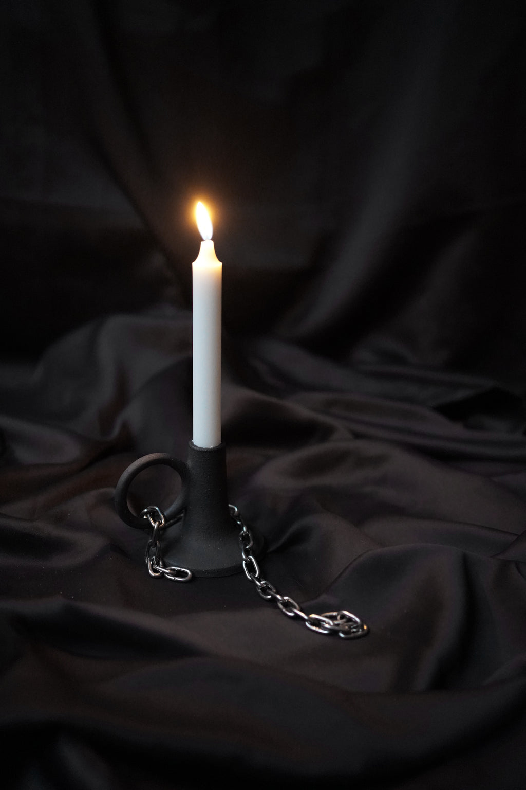 Black Moon candle holder