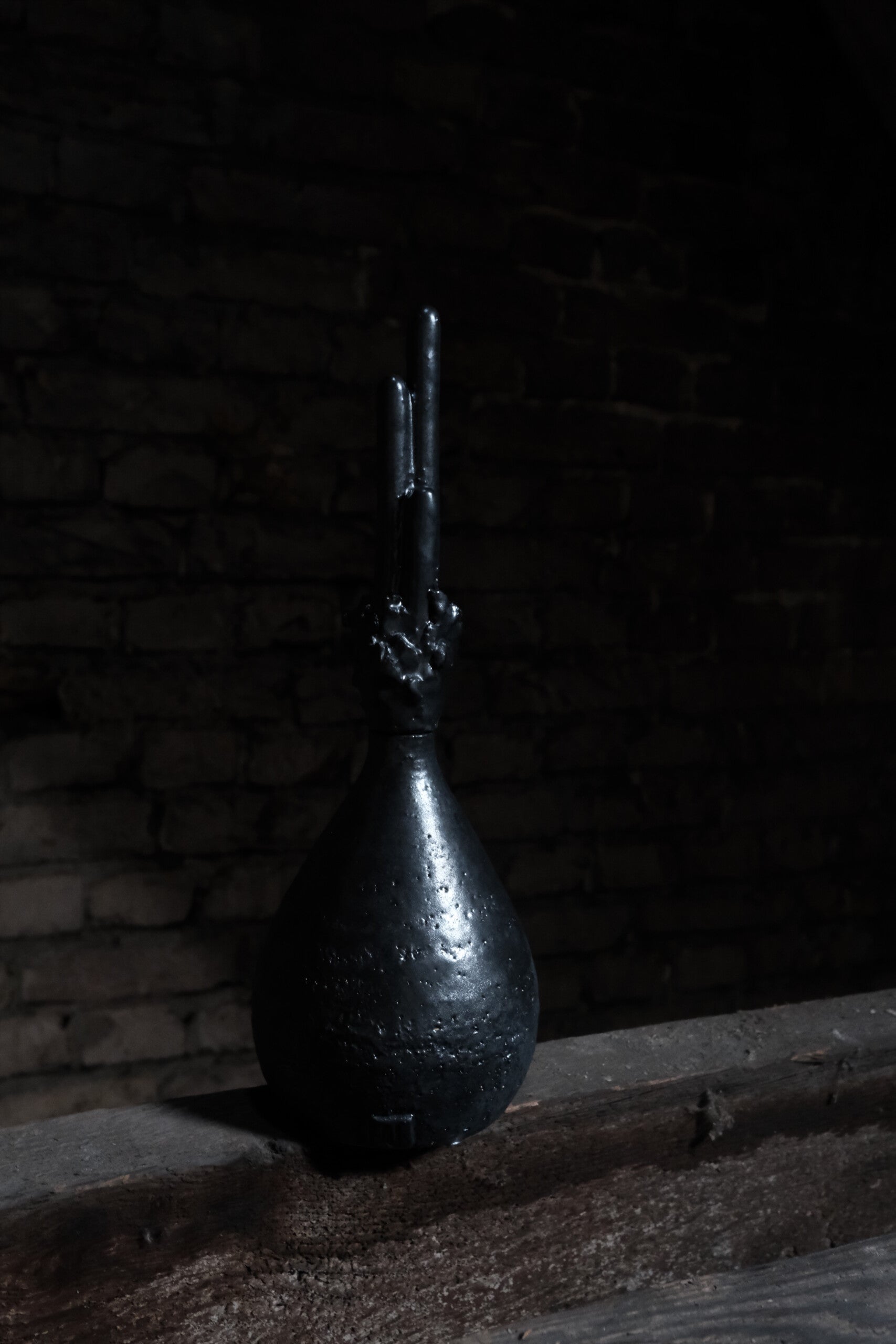 Dark Crystal vase 1