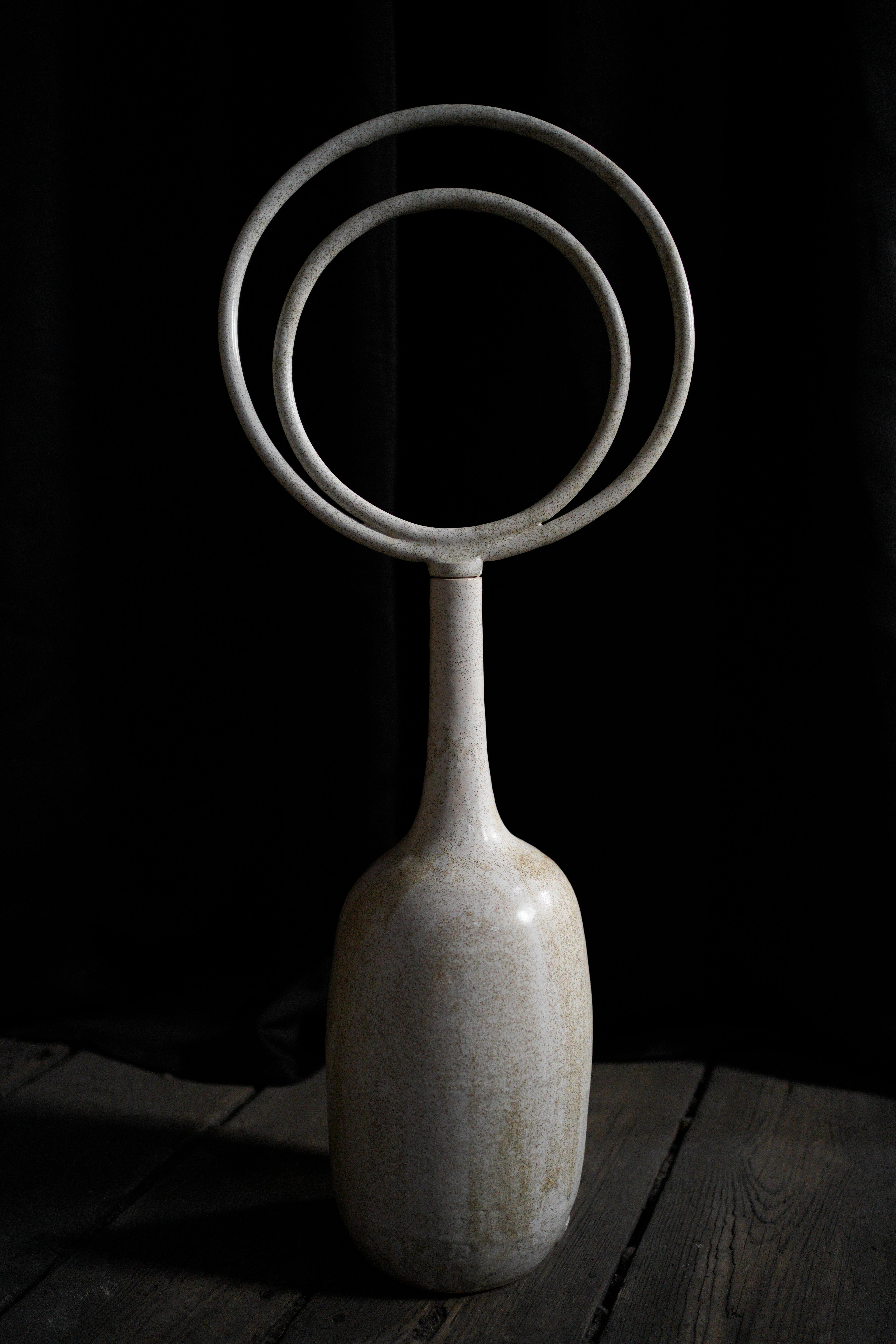 Eclipse white vase - L