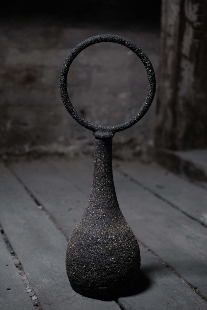 Orbit vase - Comet