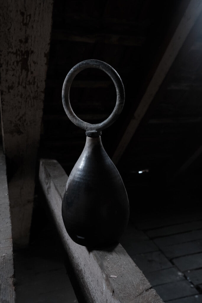 Pitfired vase 2 (2022)