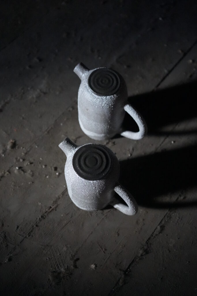 White Moon teapot