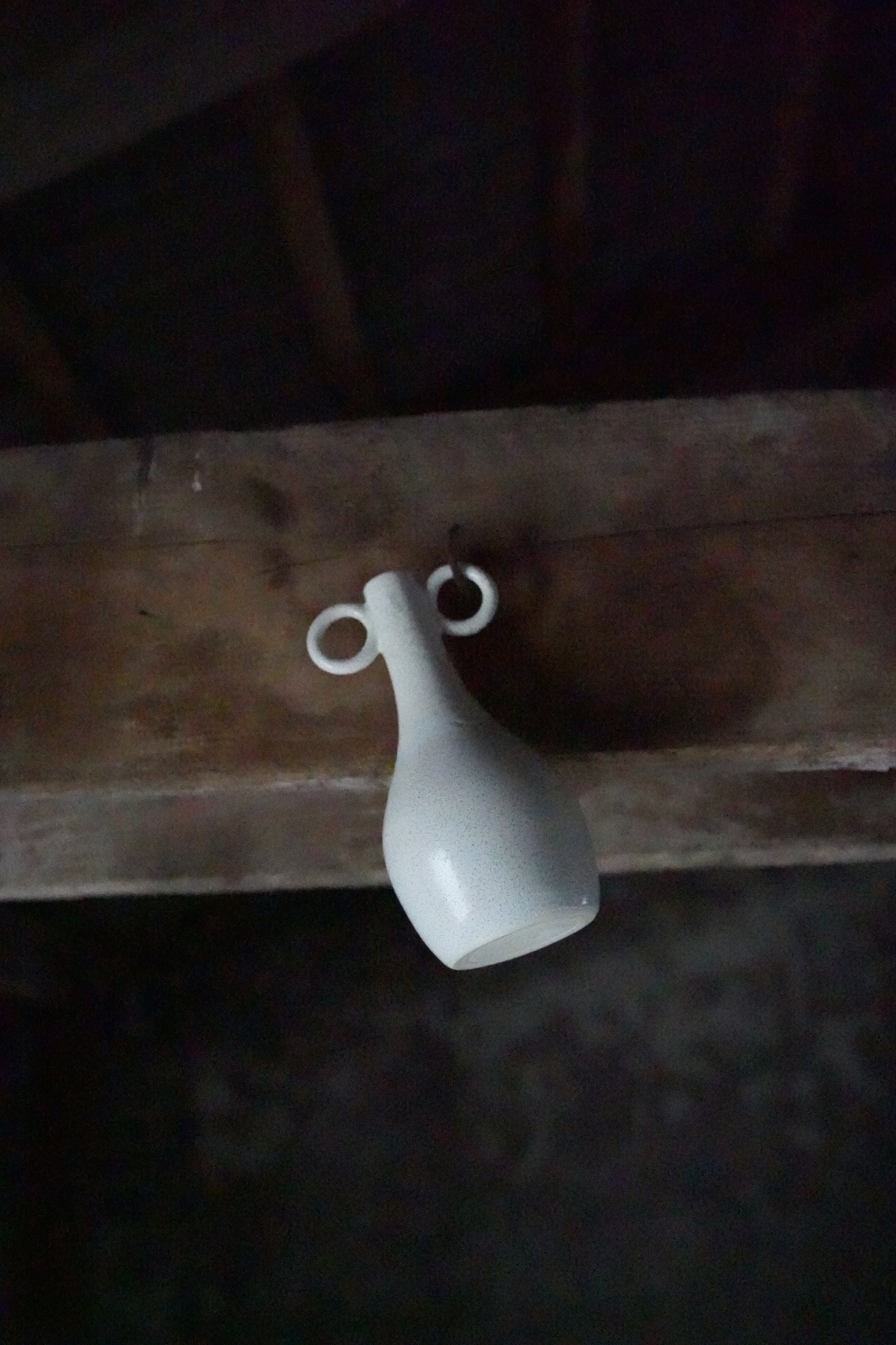 White Moon eared vase - 2019