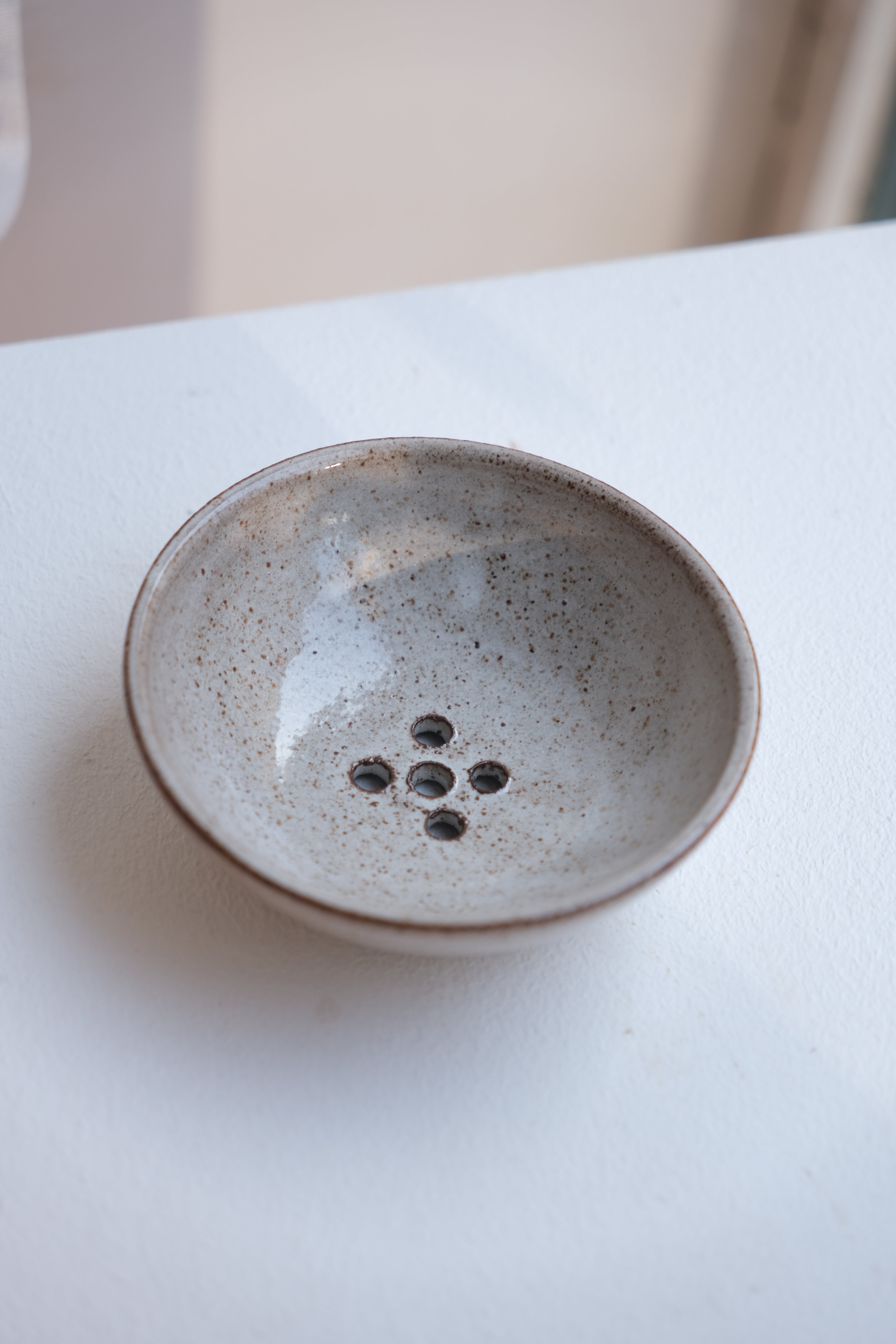 White Moon Soap dish