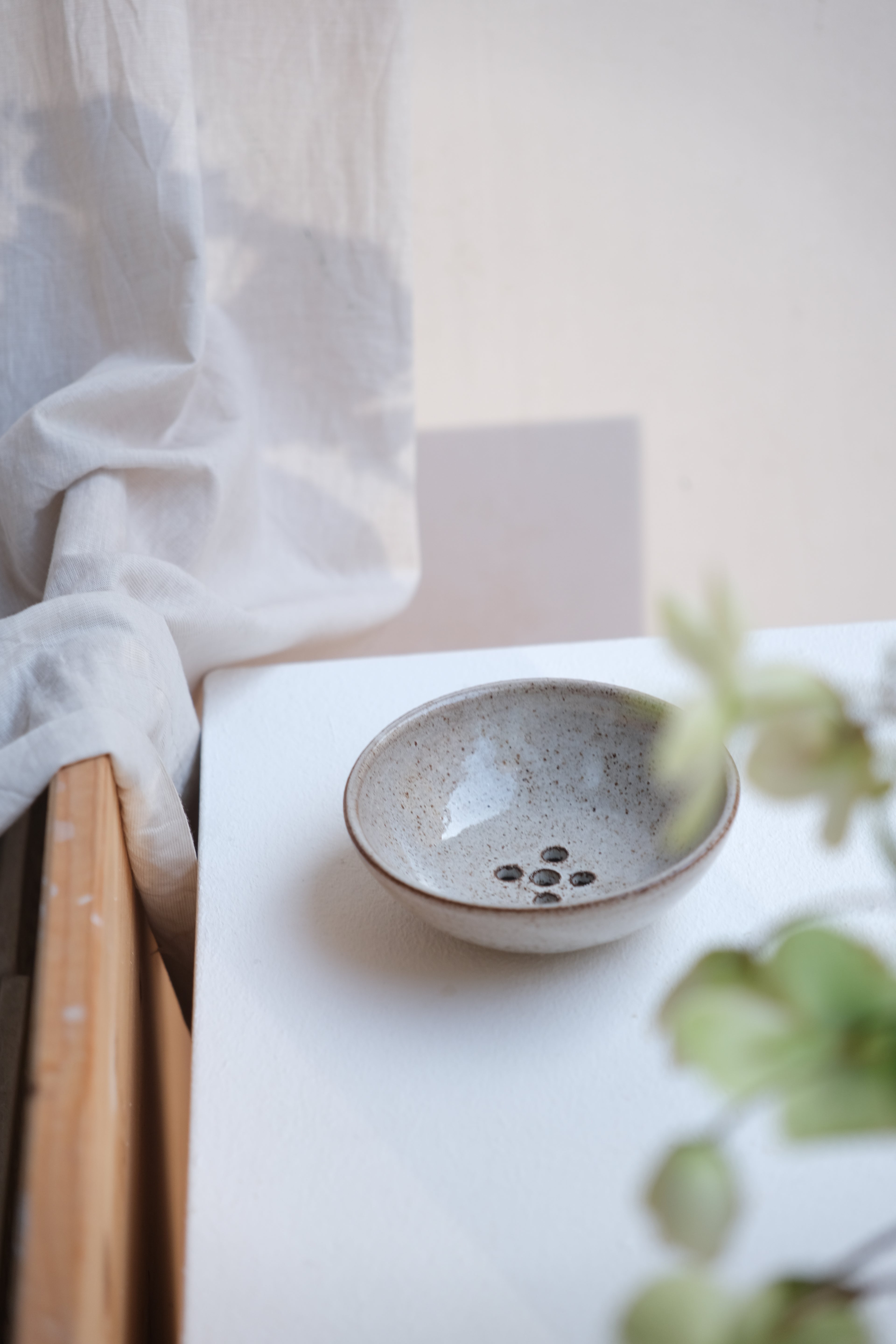 White Moon Soap dish