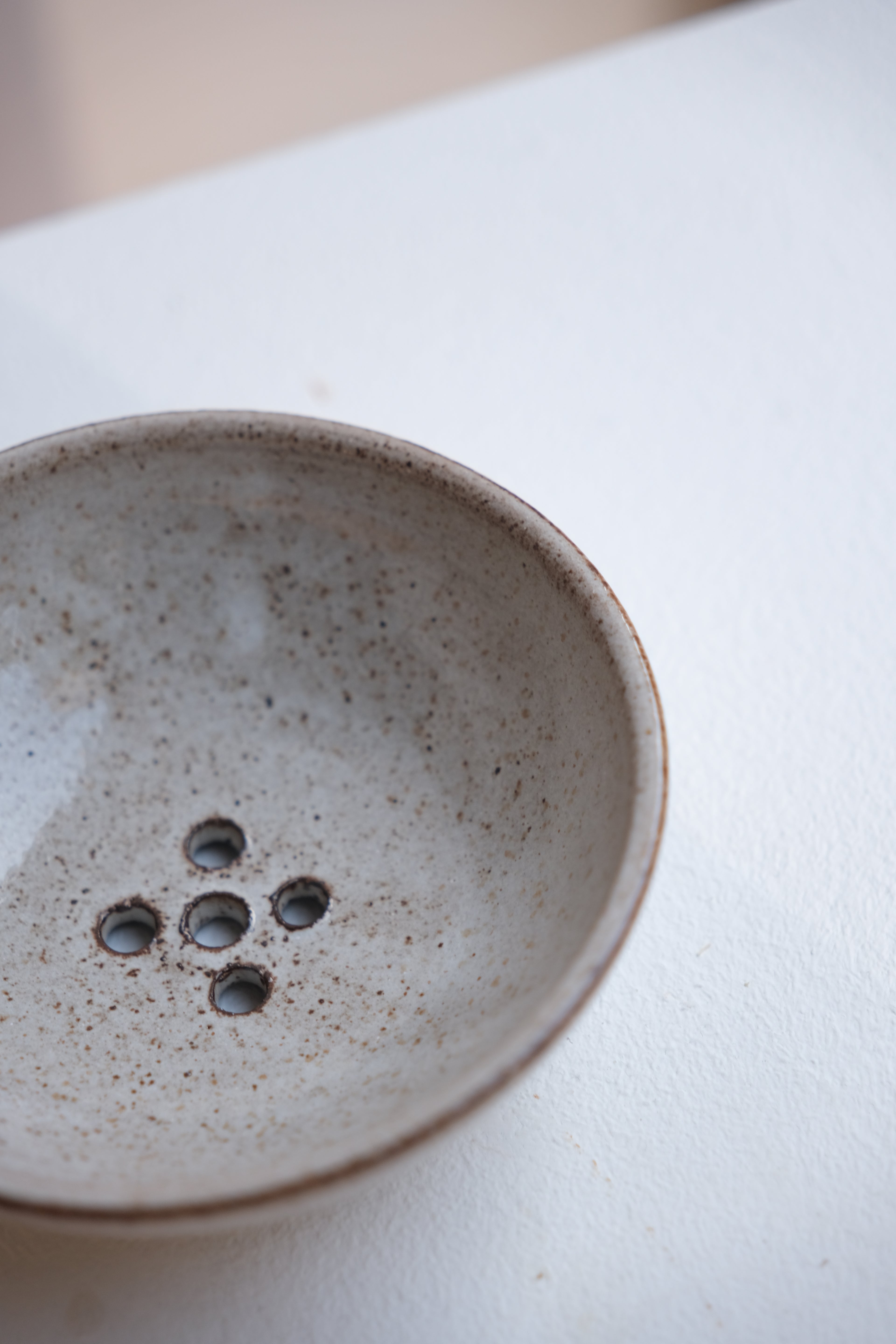 White Moon Soap dish