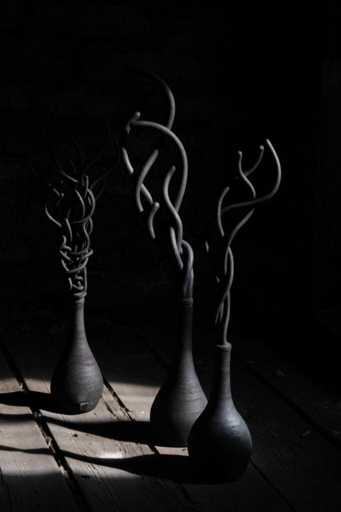 Alien vase 3