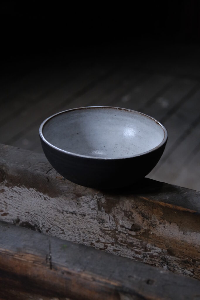 Black Moon bowl - Curve