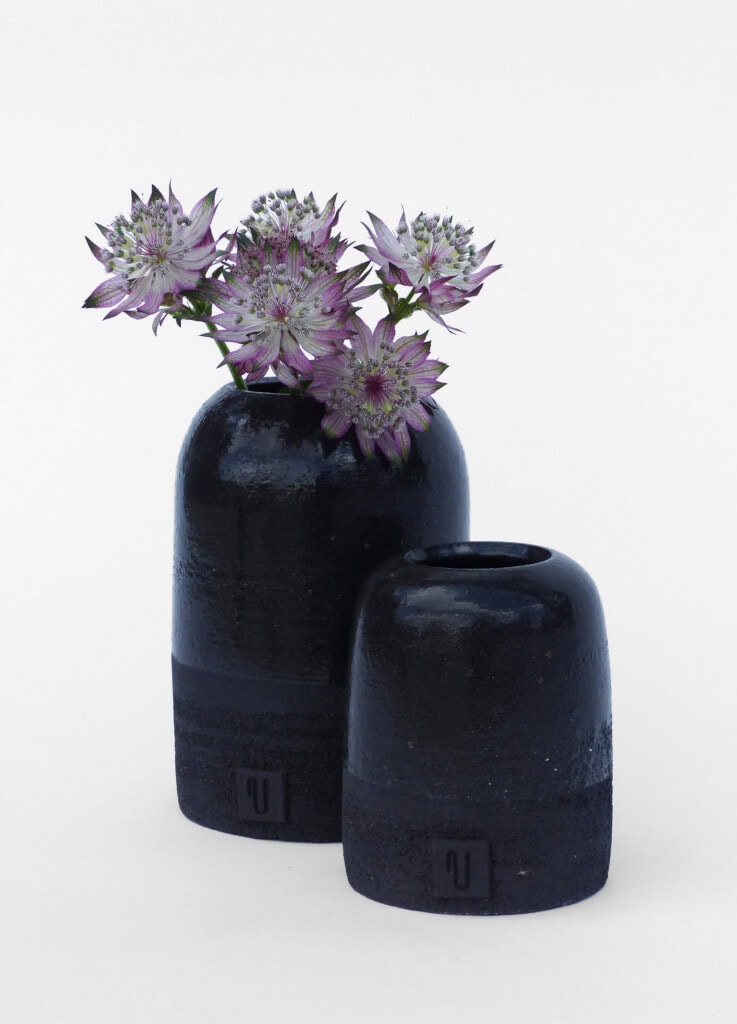 Black Moon Vase - Simple
