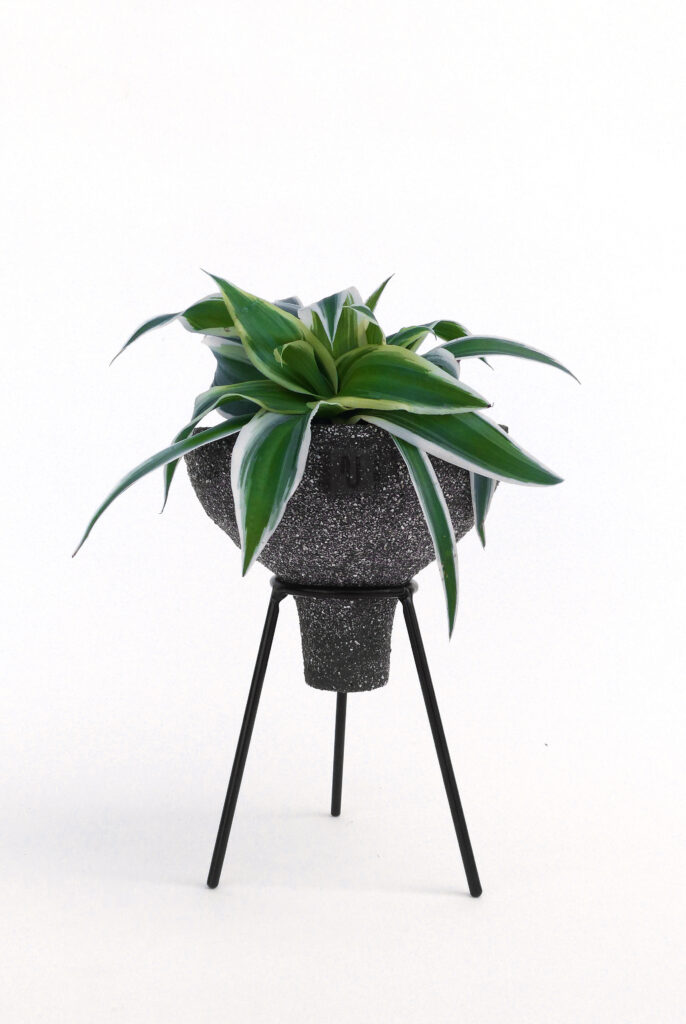 Comet tripod pot - Reversible