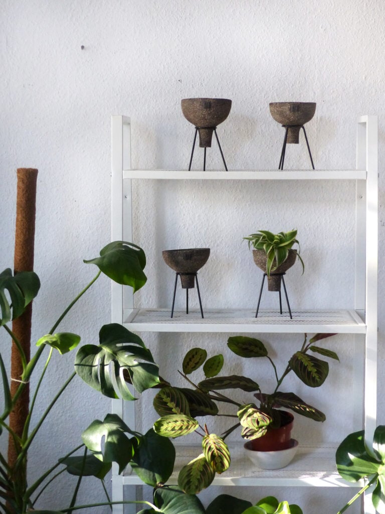 Comet tripod pot - Reversible