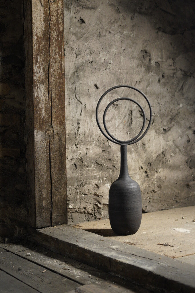 Eclipse black vase