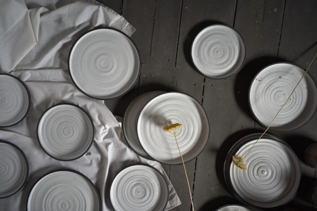 Onde Plate - White