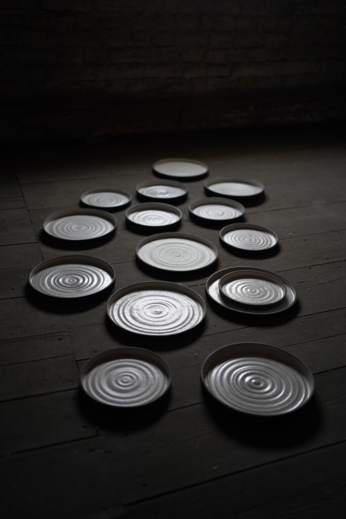 Onde Plate - White