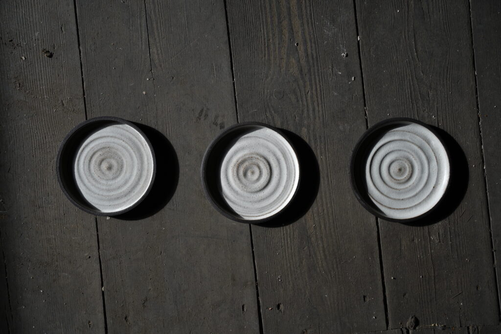 Onde Plate - White