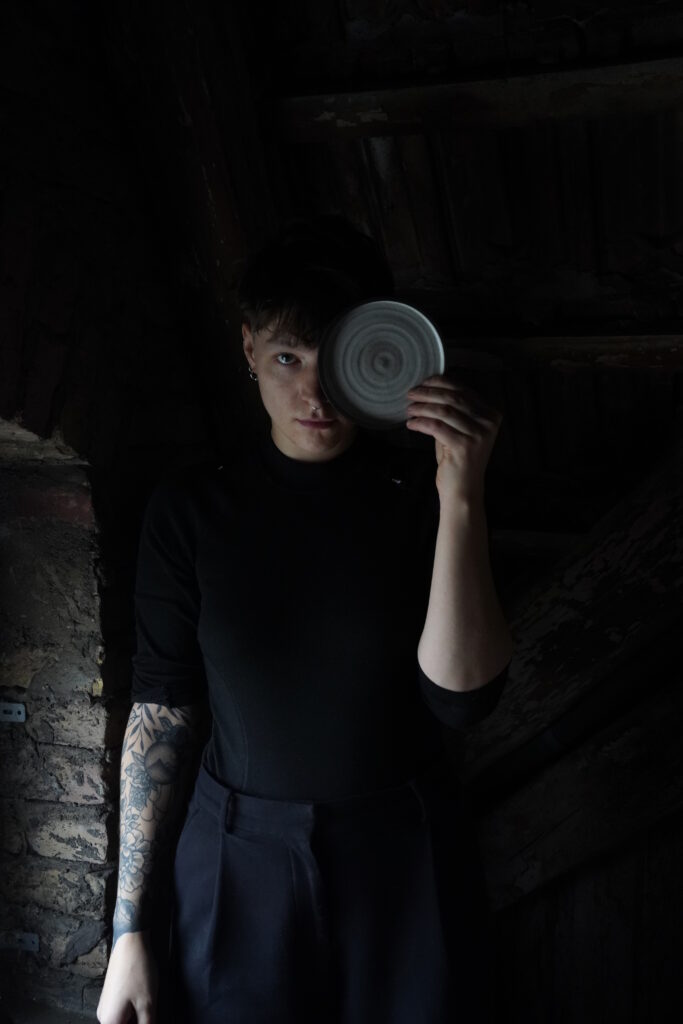 Onde Plate - White