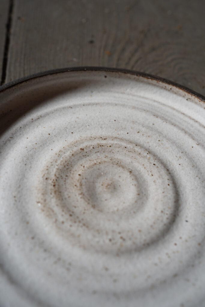 Onde Plate - White