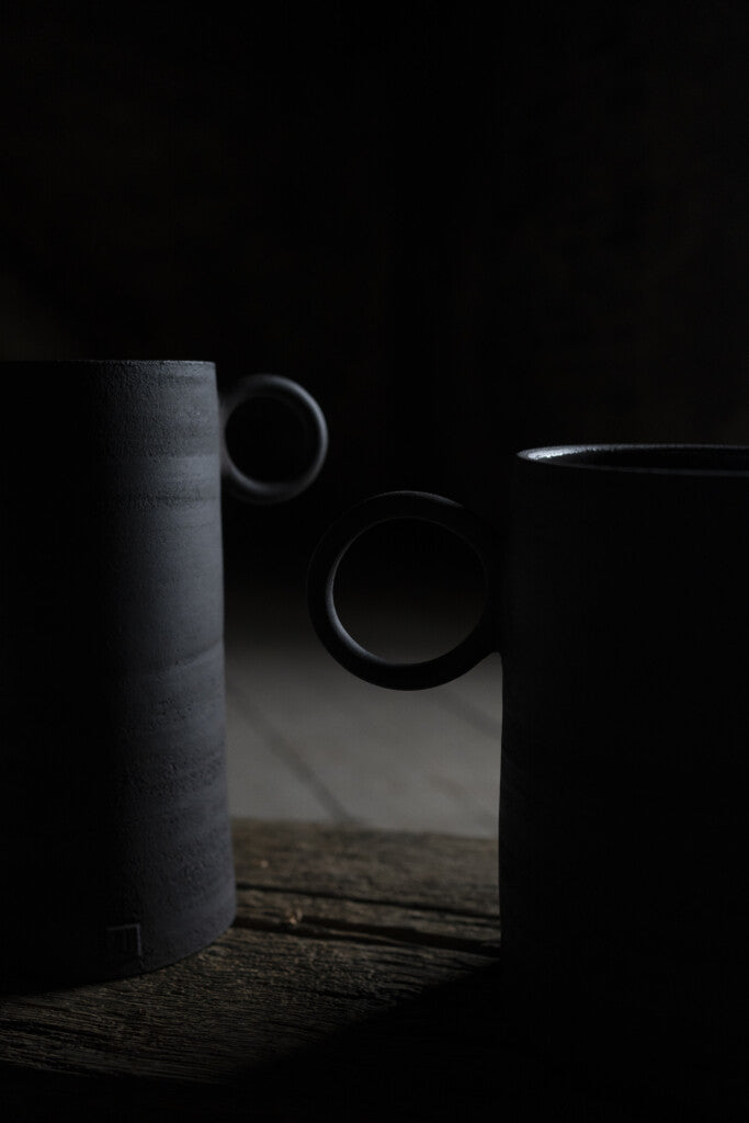Ring black vase - L