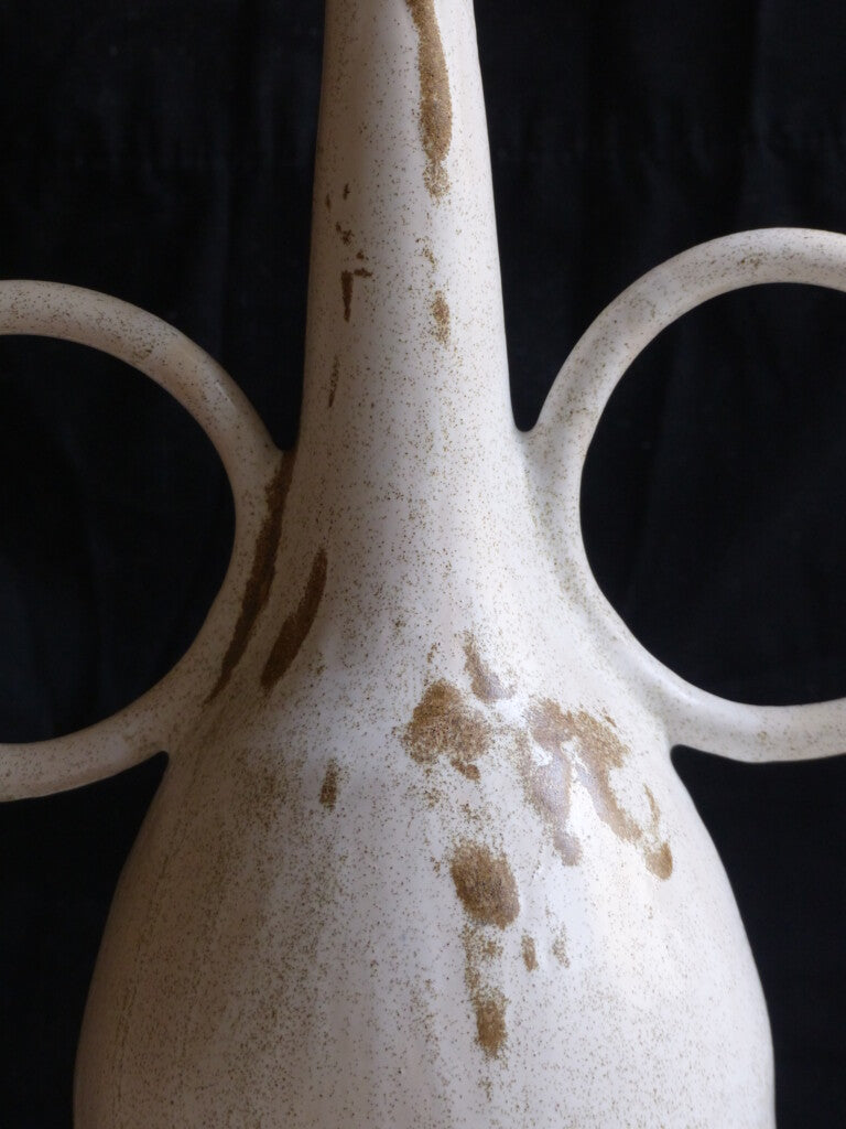 Ring vase - White