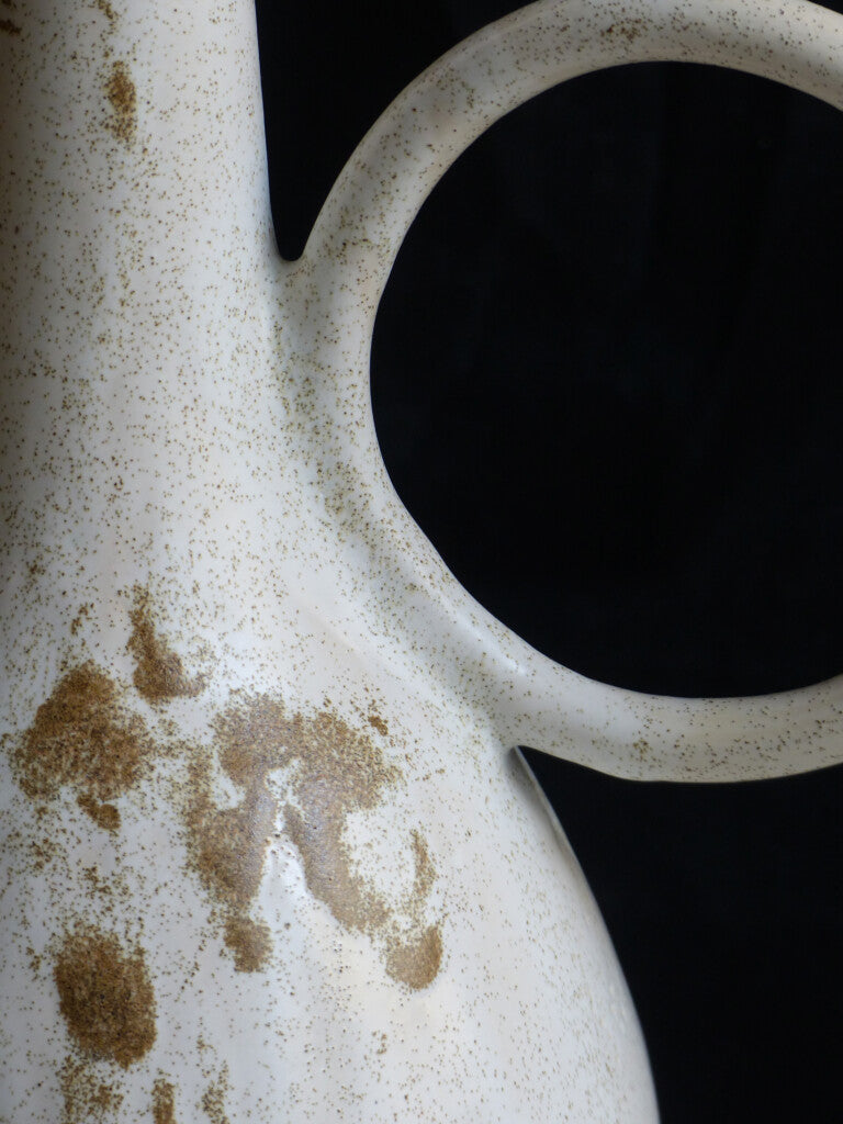 Ring vase - White