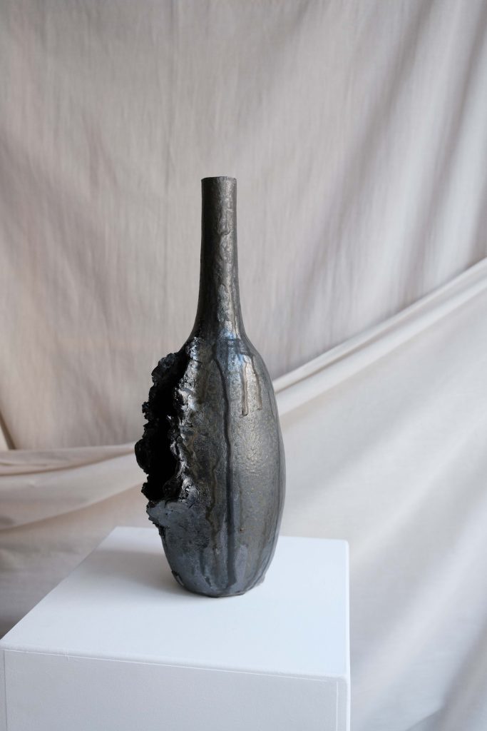Womb vase 1